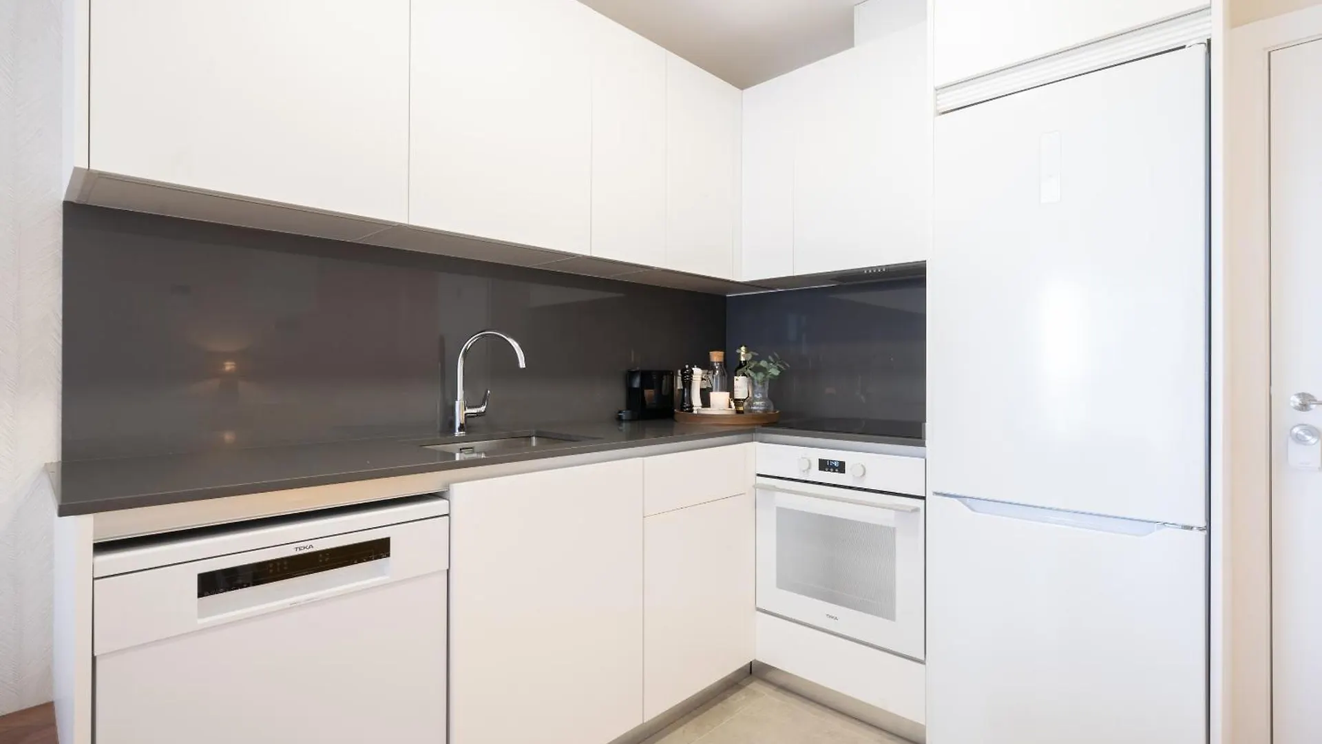 Apartament Xpce Urban 2 Malaga Skyline Parking Free 0*,