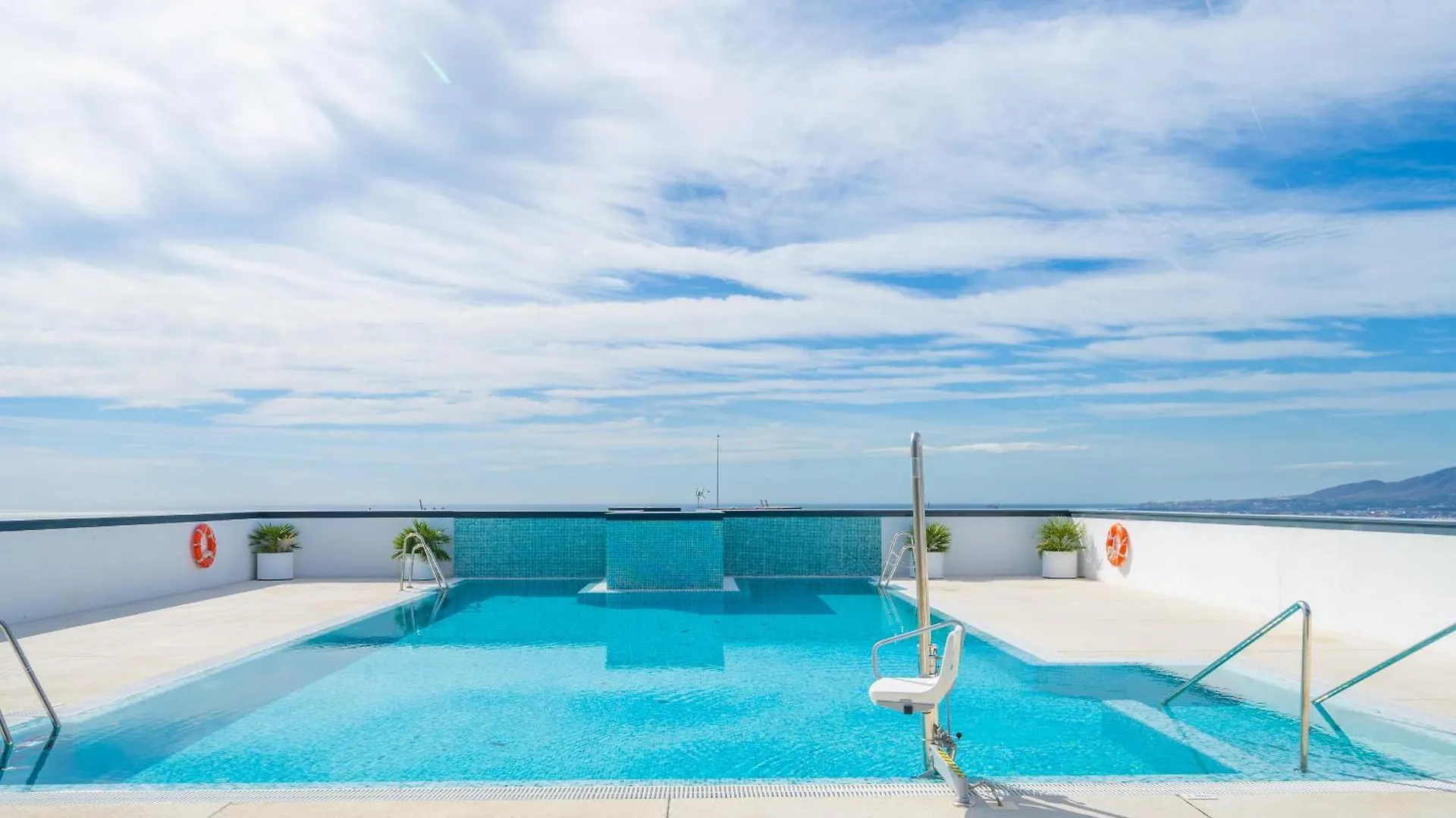 Apartament Xpce Urban 2 Malaga Skyline Parking Free